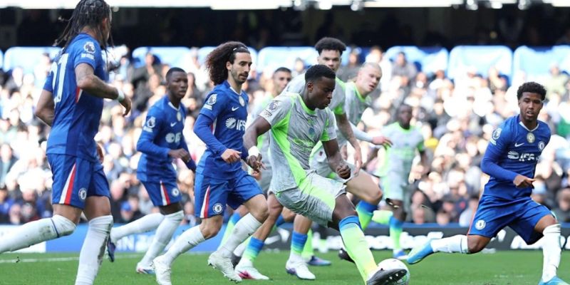 Phong độ trái ngược của Chelsea vs Manchester City