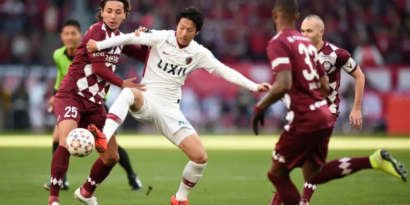 Màn trình diễn thời gian qua củaVissel Kobe vs Kashima Antlers